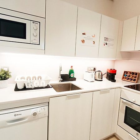 Private Rooms By Plaza Universidad Βαρκελώνη Εξωτερικό φωτογραφία