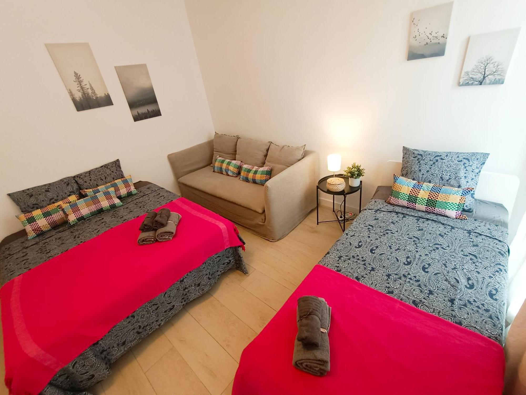 Private Rooms By Plaza Universidad Βαρκελώνη Εξωτερικό φωτογραφία