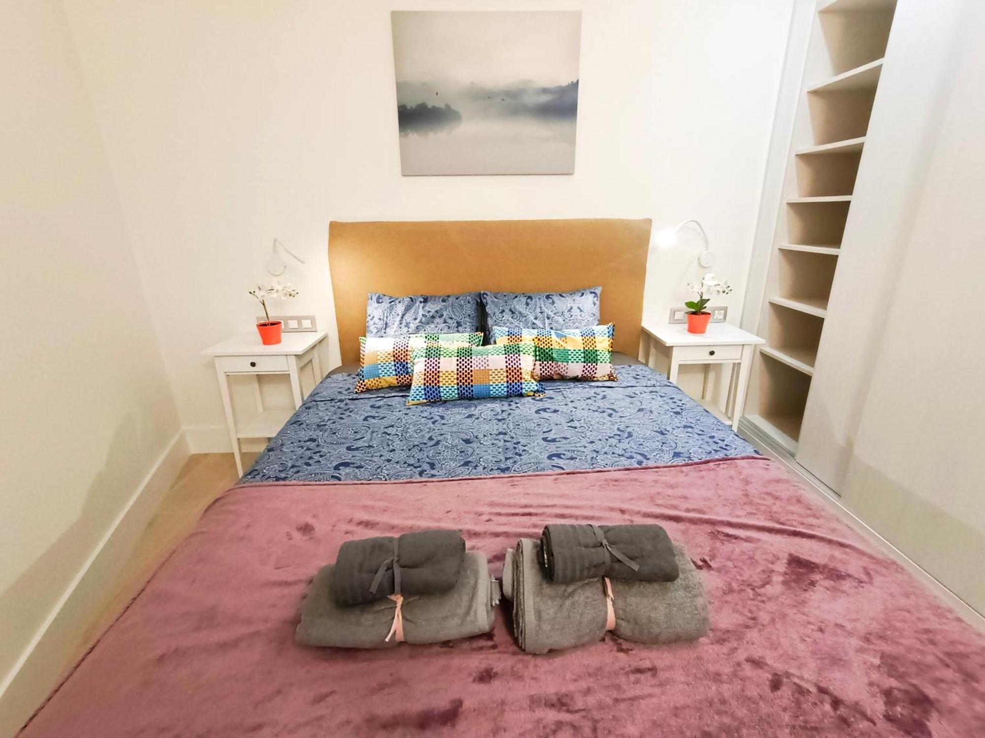 Private Rooms By Plaza Universidad Βαρκελώνη Εξωτερικό φωτογραφία